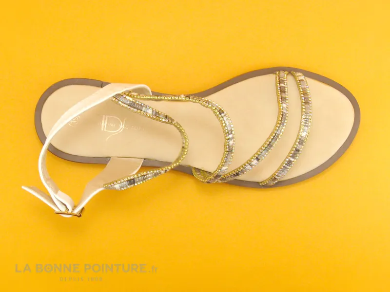 Achat chaussures The Divine Factory Femme Sandale et Nu-pieds, vente The Divine Factory  ZH3674 Blanc Or - Sandale plate