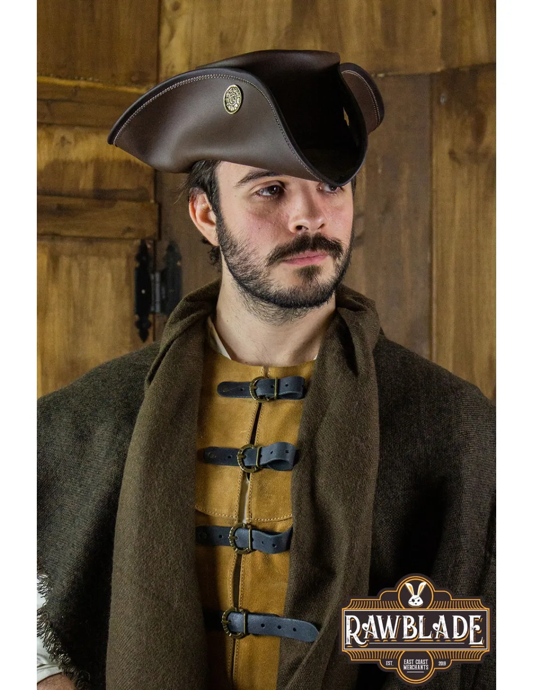 Chapeau de pirate tricorne trois doublons, marron foncé ⚔️ Boutique Épées