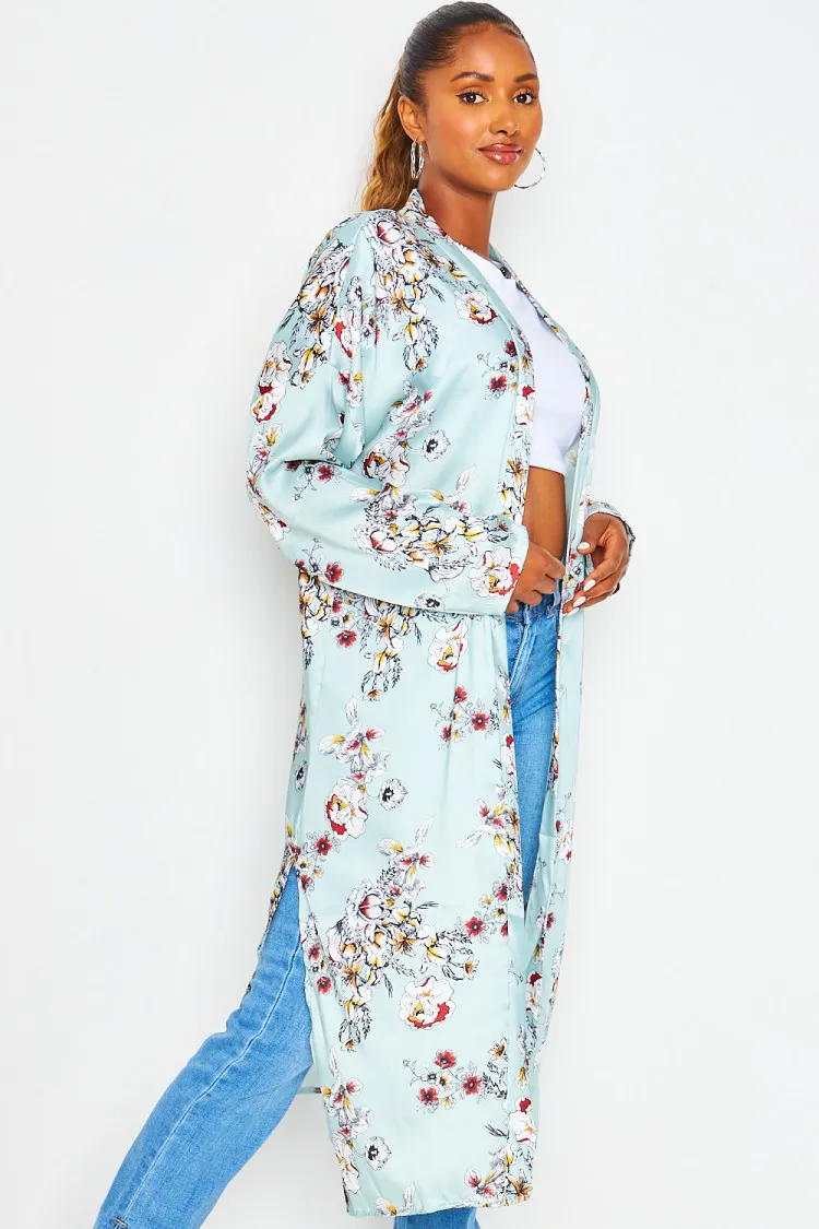 Kimono long à fleurs bleu ciel