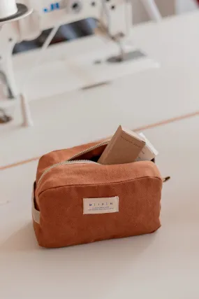 La trousse de toilette caramel