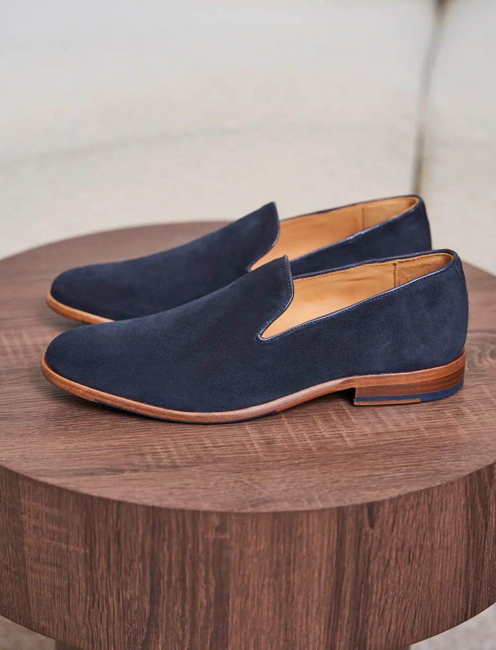 Mocassin homme: L'Homme Confiant Daim Bleu Marine