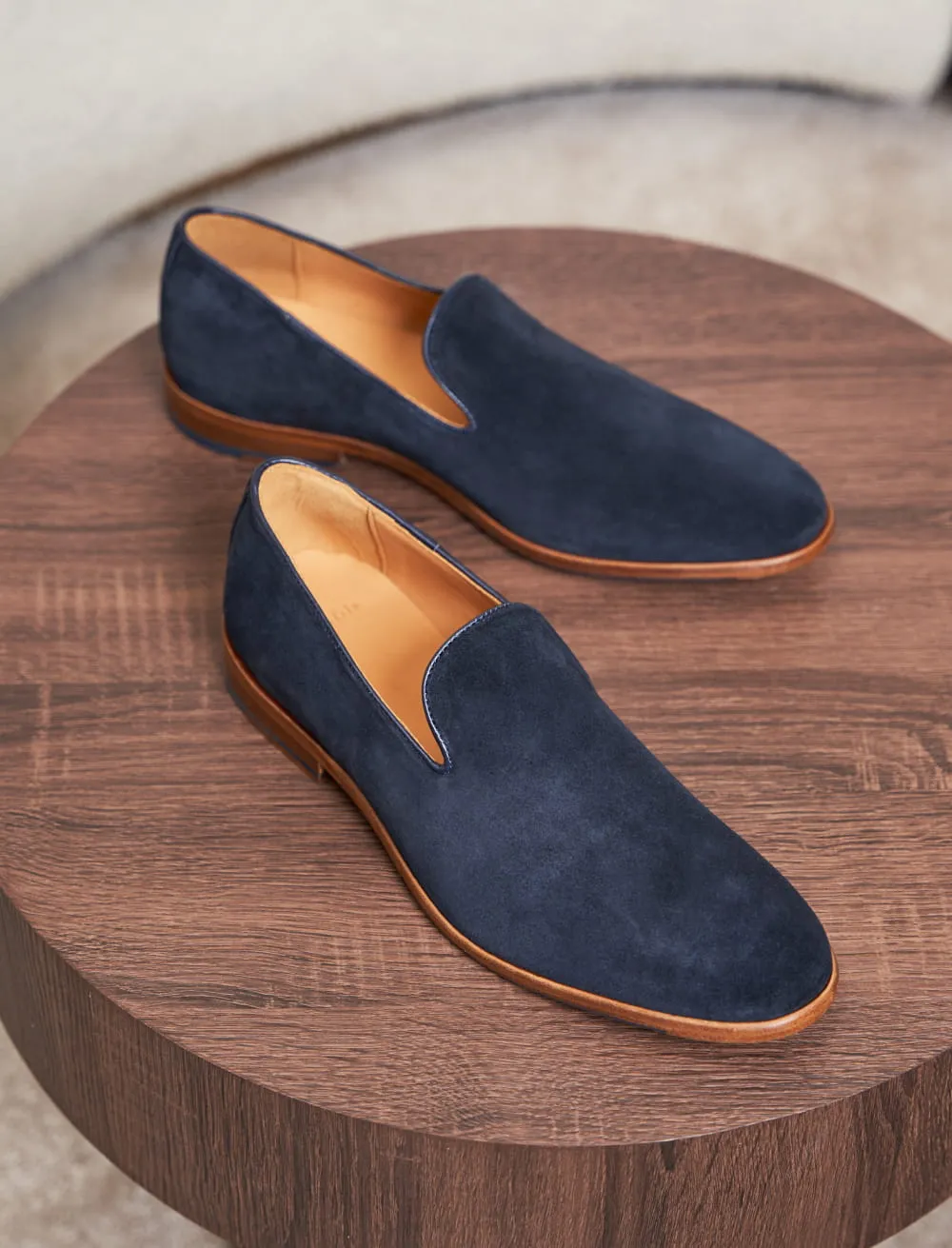 Mocassin homme: L'Homme Confiant Daim Bleu Marine