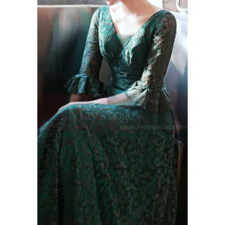 Robe longue pour cérémonie en dentelle couleur vert éméraude avec manches mi longues stylées