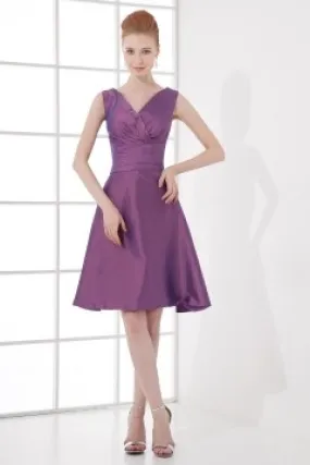 Robe violette courte pour cérémonie d'ouverture dos échancré en V