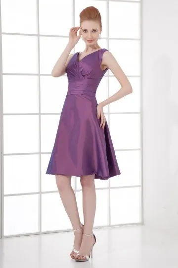 Robe violette courte pour cérémonie d'ouverture dos échancré en V