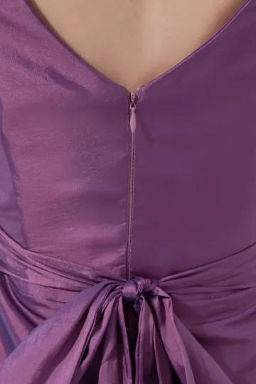 Robe violette courte pour cérémonie d'ouverture dos échancré en V